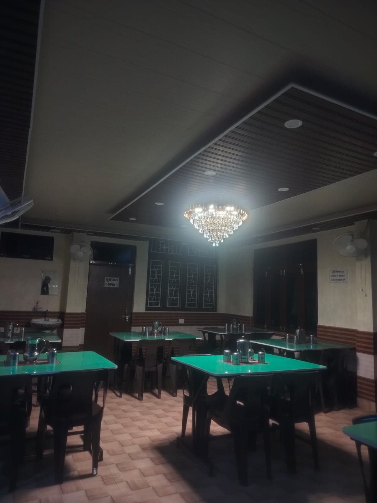 Delicious traditional Garhwali food served at Pali Hills restaurant